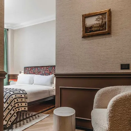 The Couper Colonna Roma