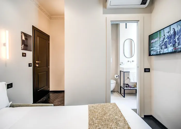 The Couper Colonna בית הארחה רומא