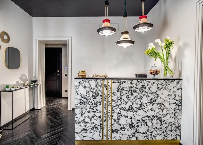 Pensión The Couper Colonna 4*