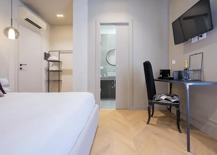 Pensión The Couper Colonna